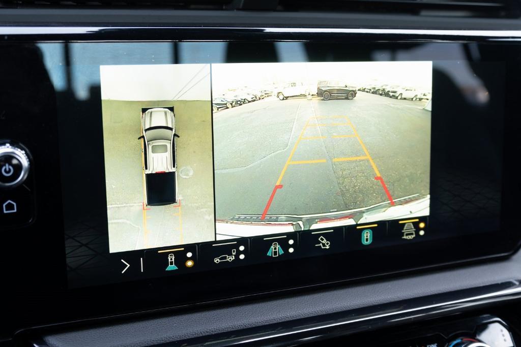 used 2023 GMC Sierra 1500 car, priced at $45,127