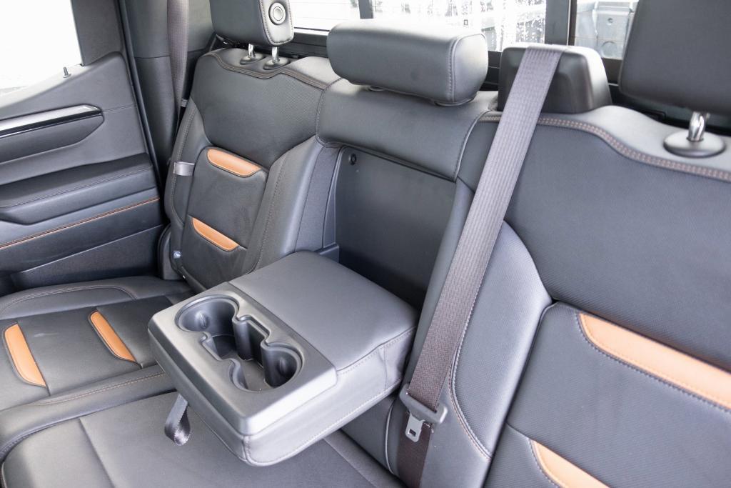 used 2023 GMC Sierra 1500 car, priced at $45,127