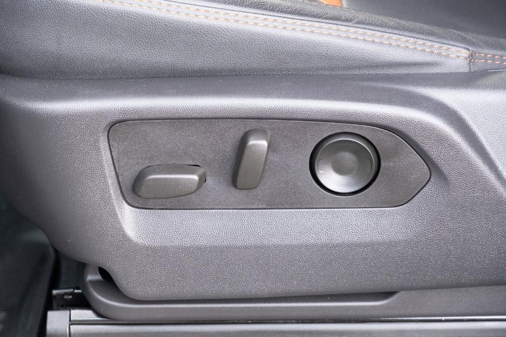 used 2023 GMC Sierra 1500 car, priced at $45,127