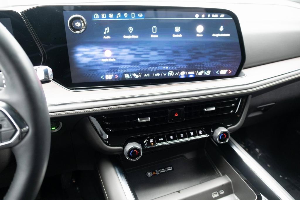 used 2025 Chevrolet Tahoe car, priced at $67,900