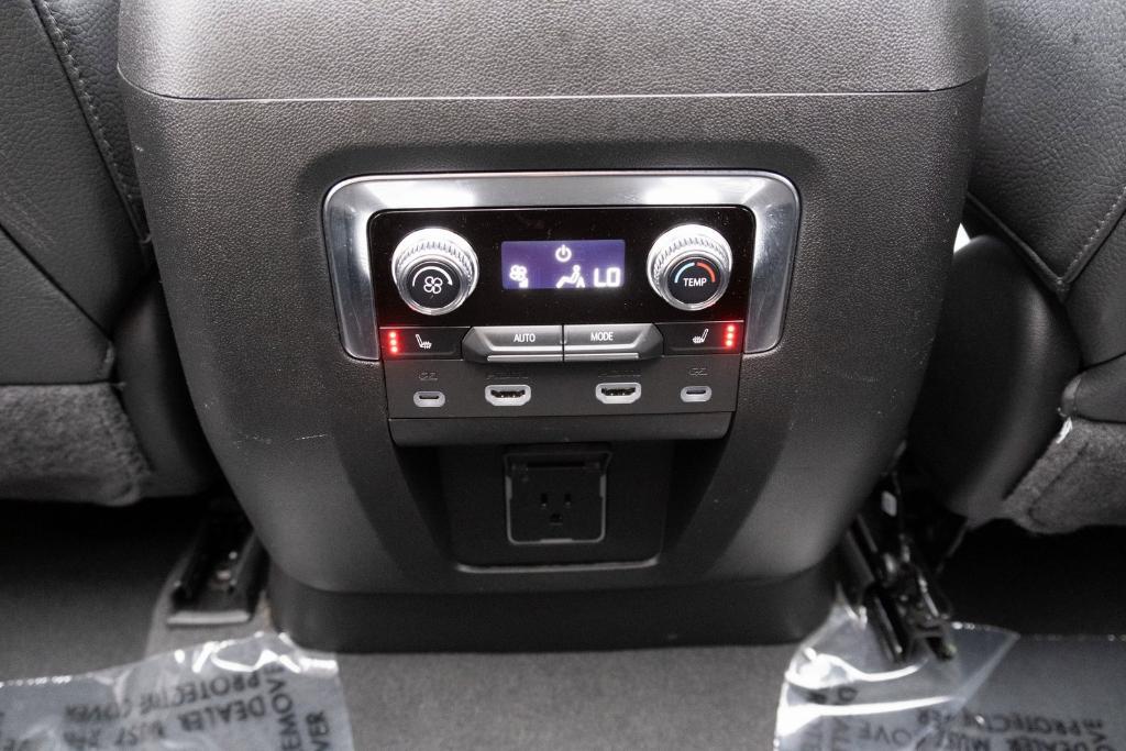 used 2024 GMC Yukon car, priced at $74,600