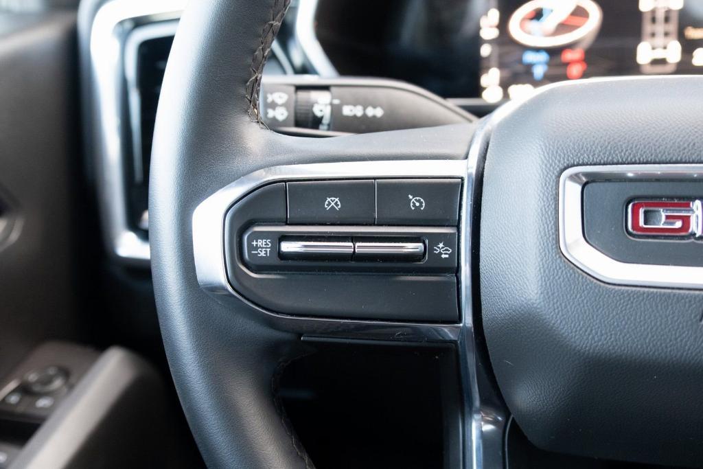 used 2023 GMC Canyon car, priced at $36,800