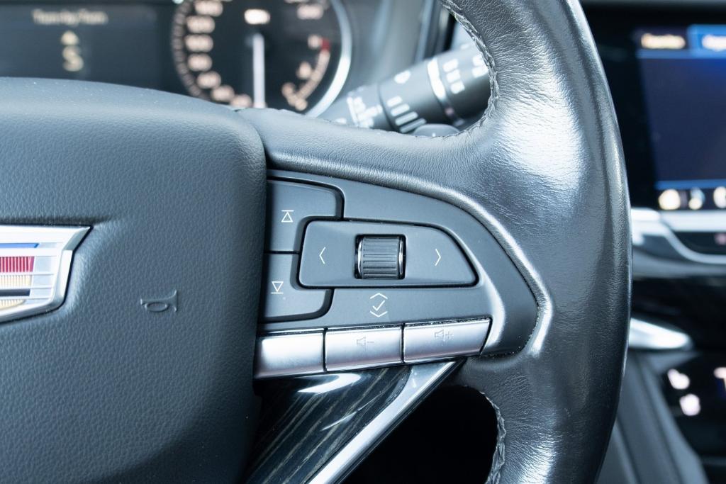 used 2021 Cadillac XT6 car, priced at $29,466