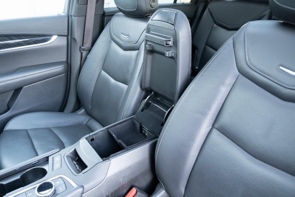 used 2021 Cadillac XT6 car, priced at $29,466