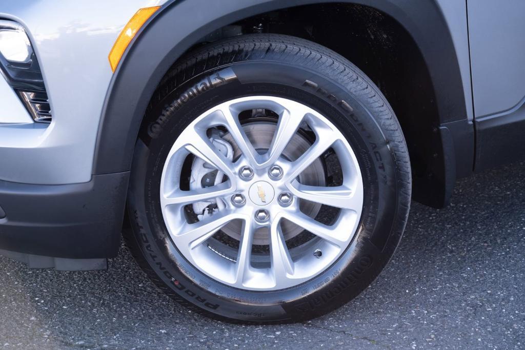 new 2026 Chevrolet TrailBlazer car, priced at $27,760