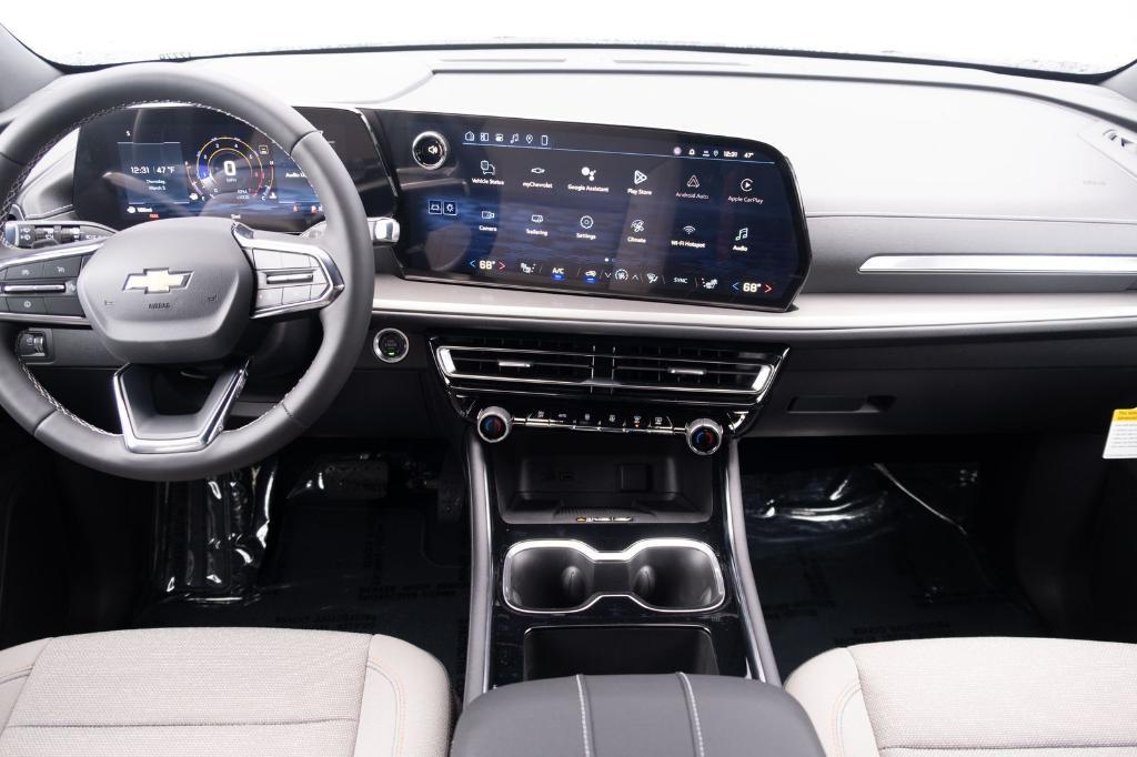 new 2026 Chevrolet Traverse car, priced at $41,690