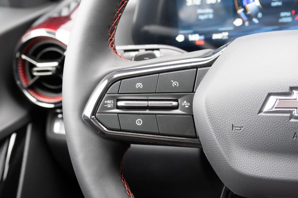 new 2026 Chevrolet Equinox car, priced at $37,240