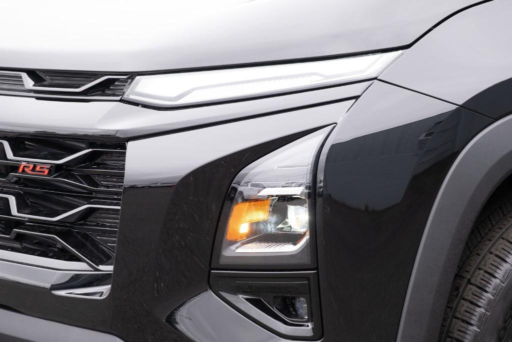 new 2026 Chevrolet Equinox car, priced at $37,240