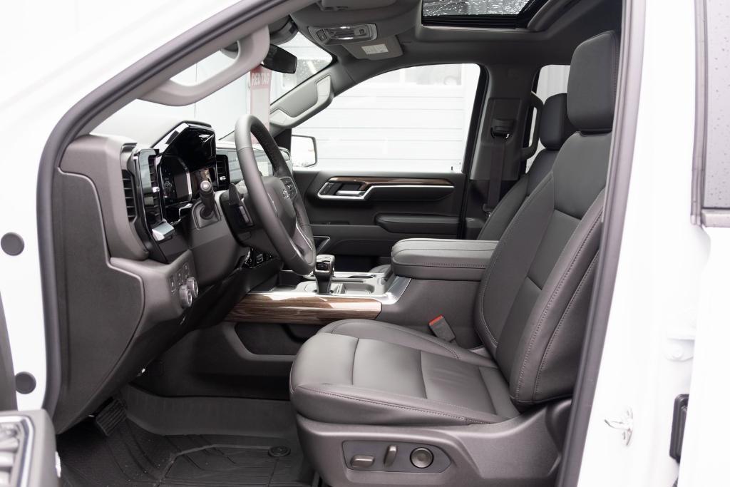 new 2026 Chevrolet Silverado 1500 car, priced at $55,265