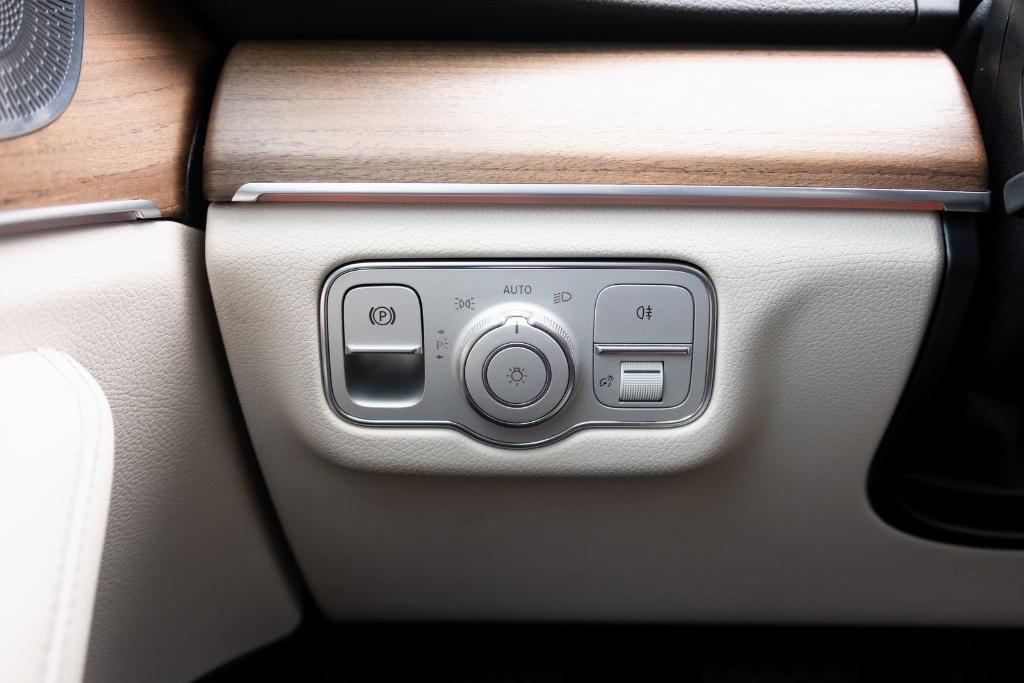 used 2022 Mercedes-Benz GLE 350 car, priced at $43,850