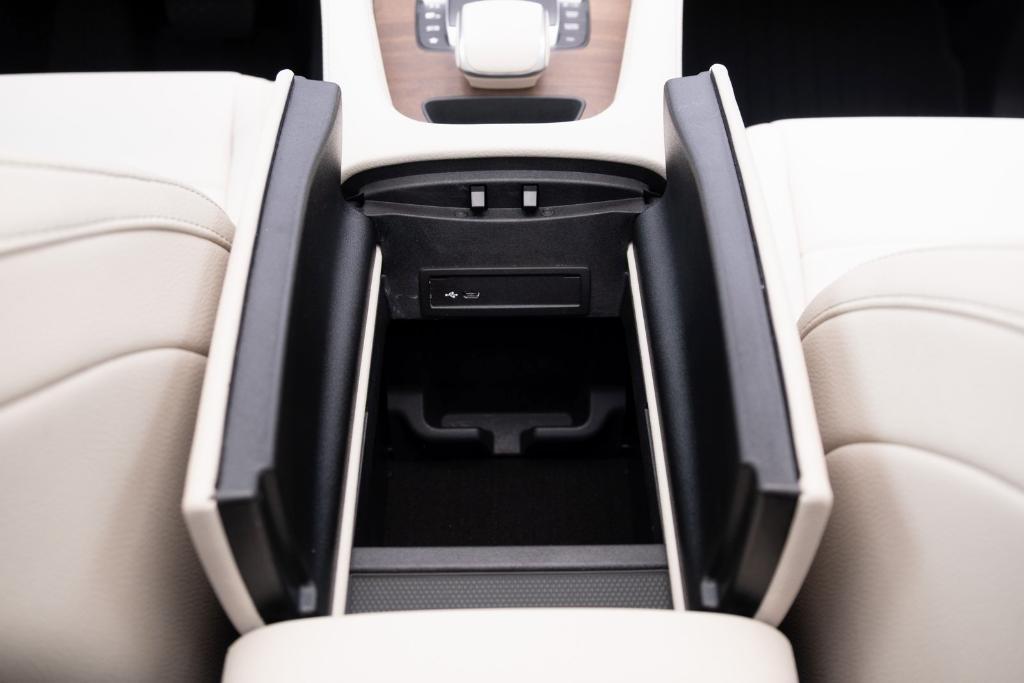 used 2022 Mercedes-Benz GLE 350 car, priced at $43,850