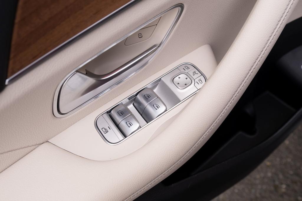 used 2022 Mercedes-Benz GLE 350 car, priced at $43,850