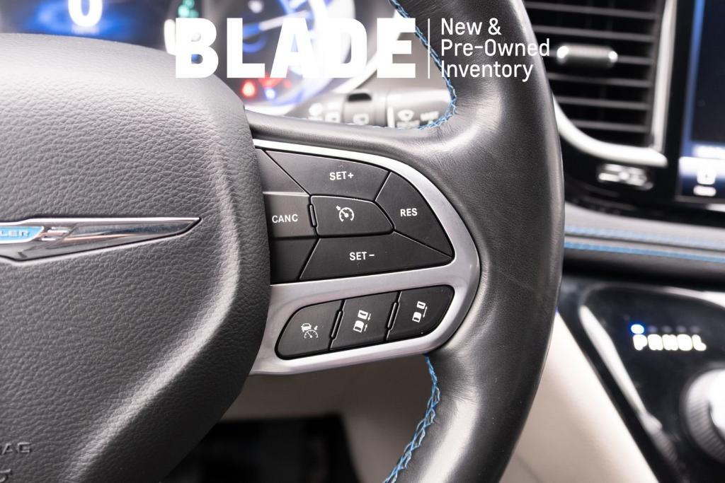 used 2021 Chrysler Pacifica Hybrid car, priced at $19,450