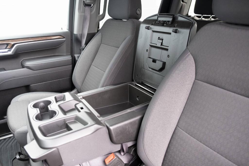 used 2025 Chevrolet Silverado 1500 car, priced at $41,985