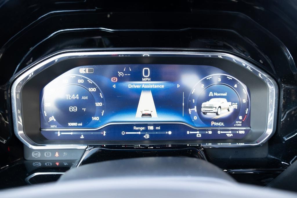 used 2025 Chevrolet Silverado 1500 car, priced at $41,324