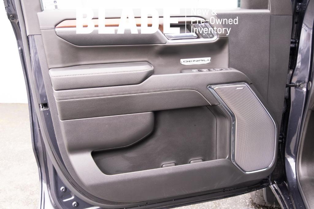 used 2024 GMC Sierra 1500 car, priced at $55,800