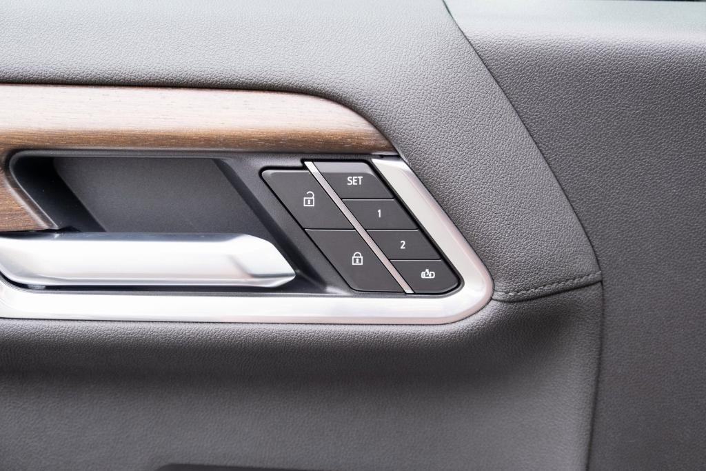 new 2026 Chevrolet Silverado 3500 car, priced at $86,150