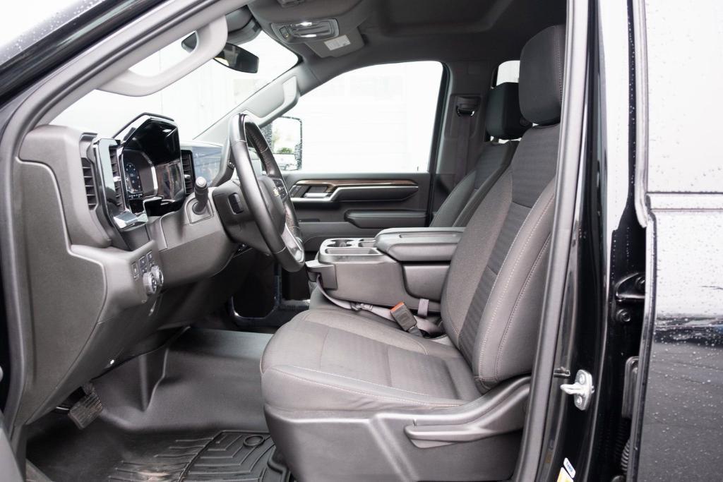 used 2024 Chevrolet Silverado 3500 car, priced at $52,724