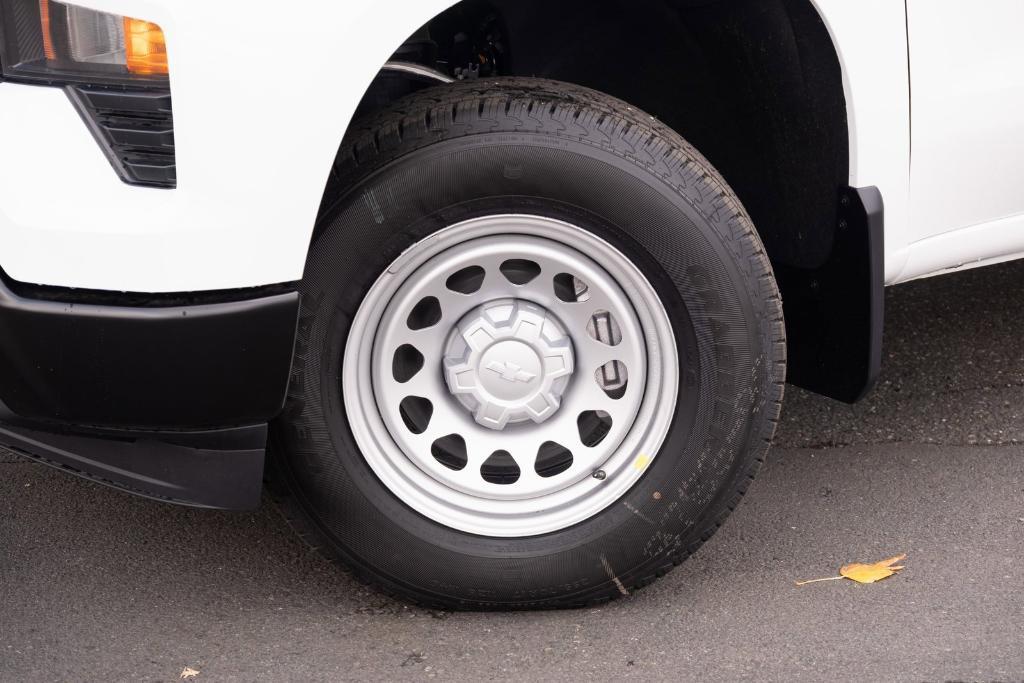 new 2026 Chevrolet Silverado 1500 car, priced at $40,210