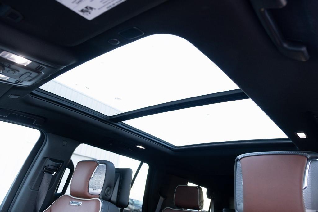 used 2024 GMC Yukon car, priced at $73,900