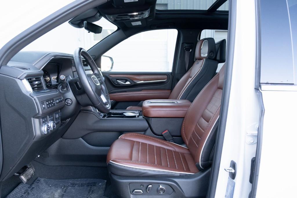 used 2024 GMC Yukon car, priced at $74,700