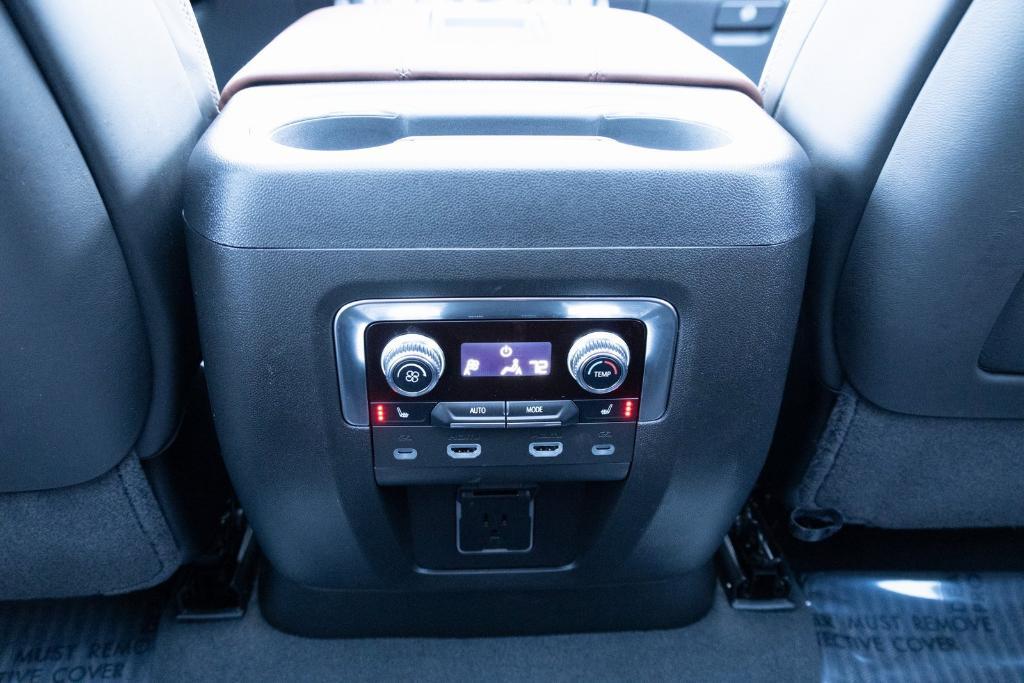 used 2024 GMC Yukon car, priced at $74,490