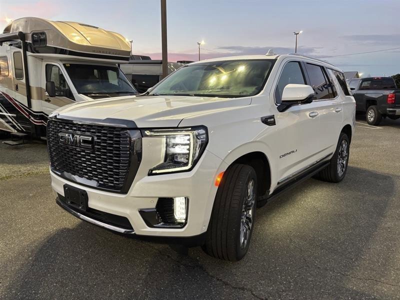 used 2024 GMC Yukon car, priced at $76,499