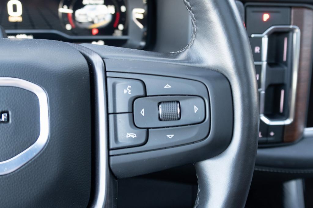 used 2024 GMC Yukon car, priced at $74,490