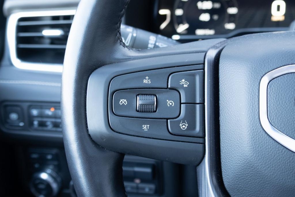 used 2024 GMC Yukon car, priced at $74,490