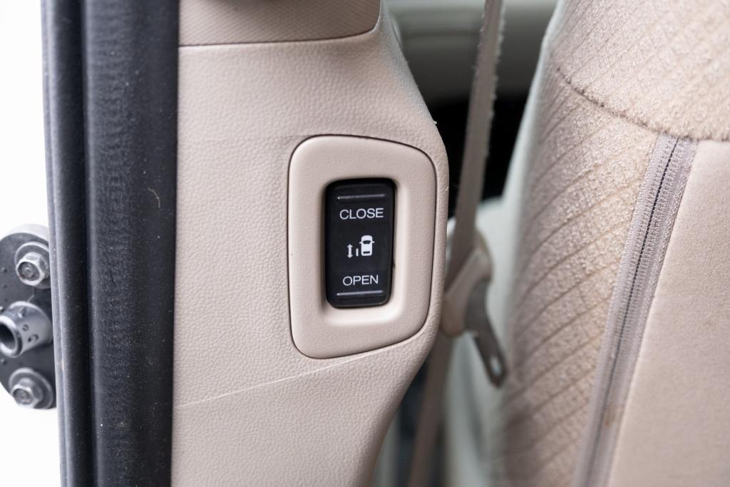 used 2016 Honda Odyssey car, priced at $13,682