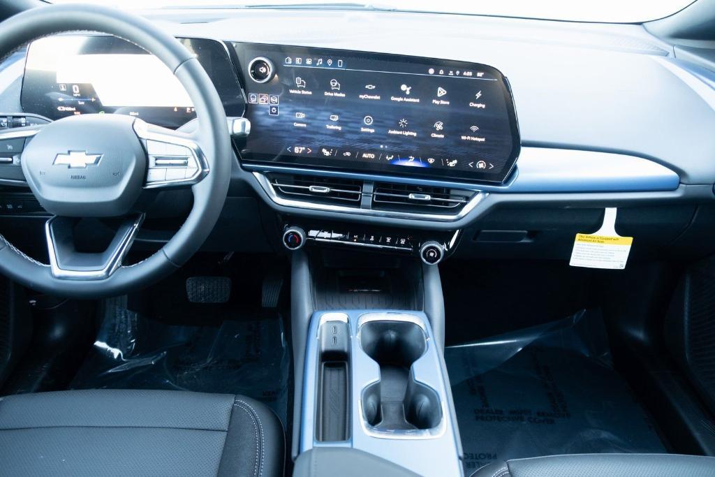 new 2026 Chevrolet Equinox EV car, priced at $37,095