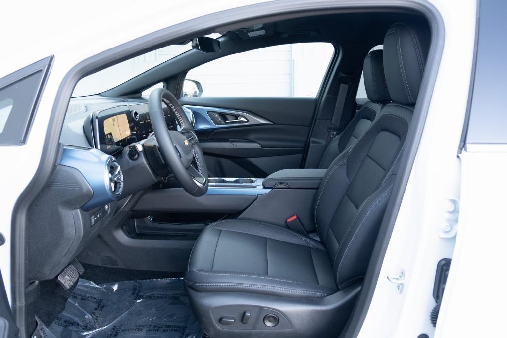 new 2026 Chevrolet Equinox EV car, priced at $37,095