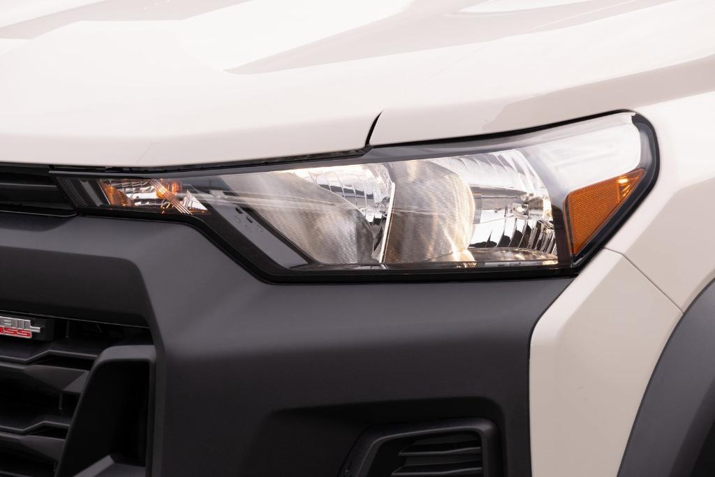 new 2026 Chevrolet Colorado car, priced at $41,670