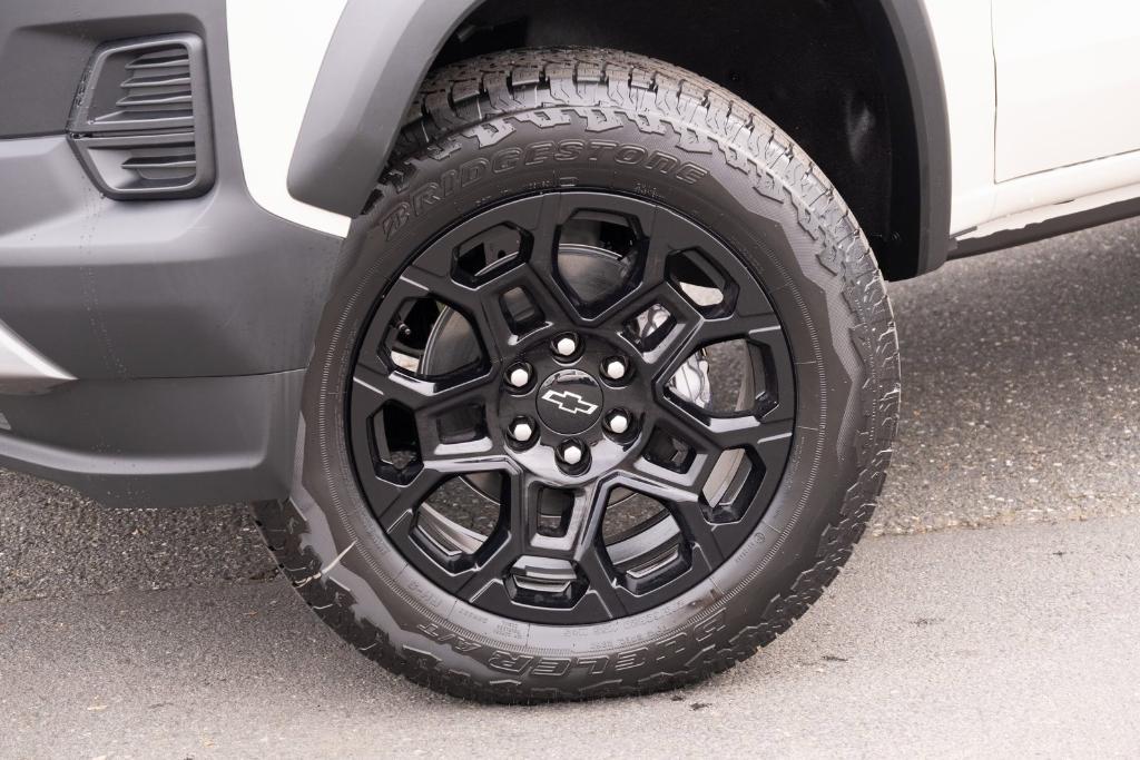 new 2026 Chevrolet Colorado car, priced at $41,670