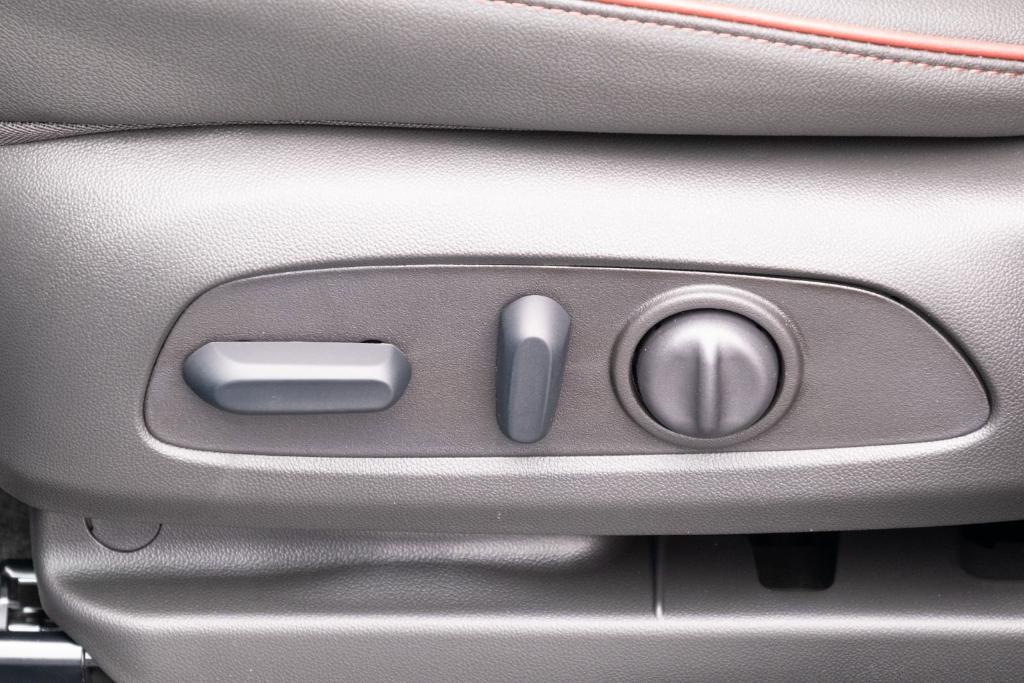 new 2026 Chevrolet TrailBlazer car, priced at $34,550