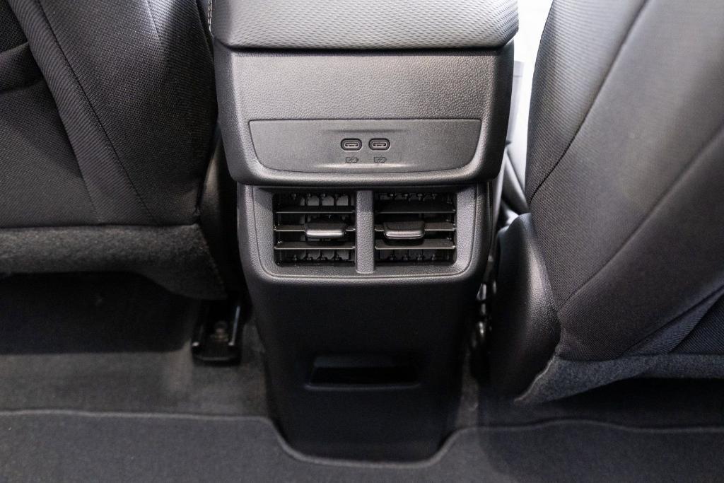 new 2026 Chevrolet Equinox car, priced at $30,695