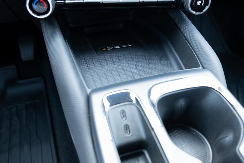 new 2025 Chevrolet Equinox EV car, priced at $37,830