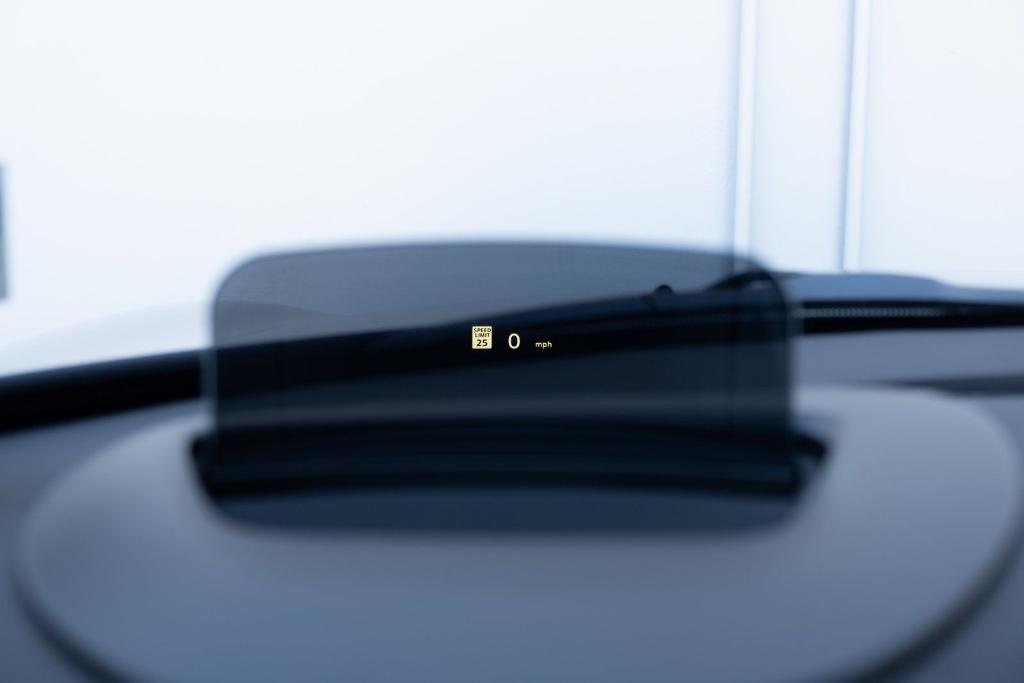 used 2023 MINI SE Hardtop car, priced at $22,500