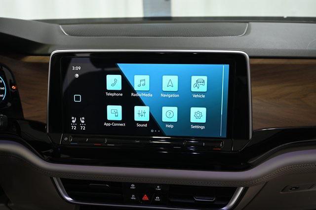 used 2024 Volkswagen Atlas car, priced at $27,990