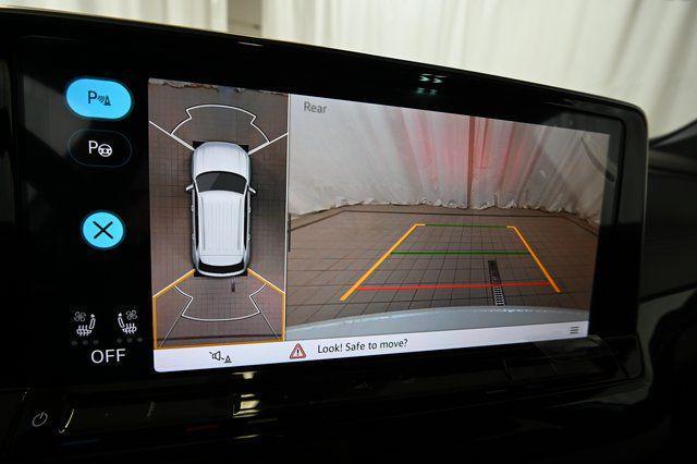 new 2026 Volkswagen Atlas Cross Sport car, priced at $53,531