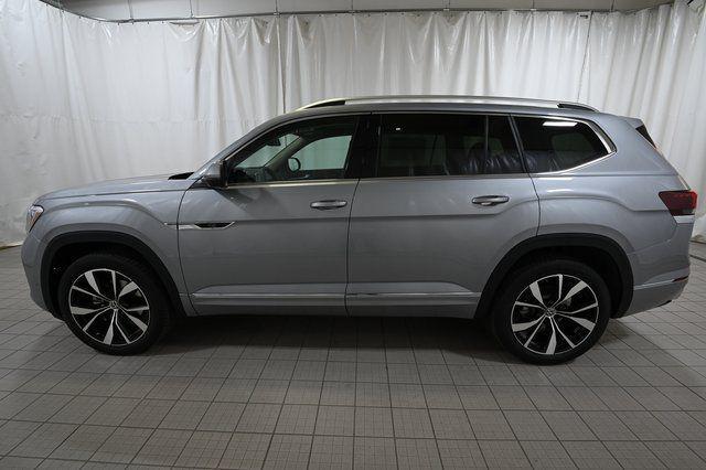 new 2026 Volkswagen Atlas car, priced at $56,185