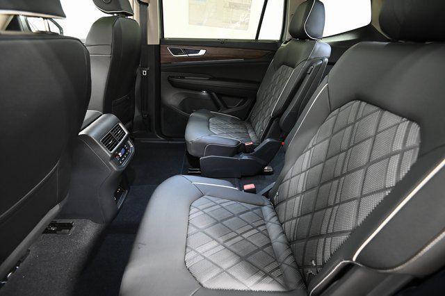 new 2026 Volkswagen Atlas car, priced at $56,185