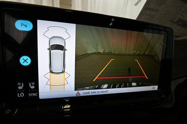 new 2026 Volkswagen Atlas car, priced at $50,592