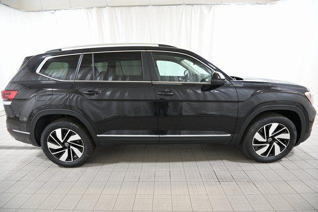 new 2026 Volkswagen Atlas car, priced at $50,592