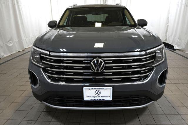 new 2026 Volkswagen Atlas car, priced at $49,362