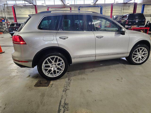 used 2017 Volkswagen Touareg car, priced at $17,989