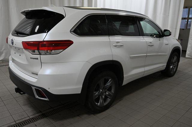 used 2019 Toyota Highlander Hybrid car, priced at $27,990
