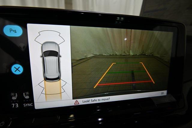 new 2025 Volkswagen Atlas Cross Sport car, priced at $43,088