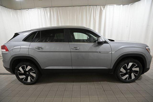new 2025 Volkswagen Atlas Cross Sport car, priced at $43,088