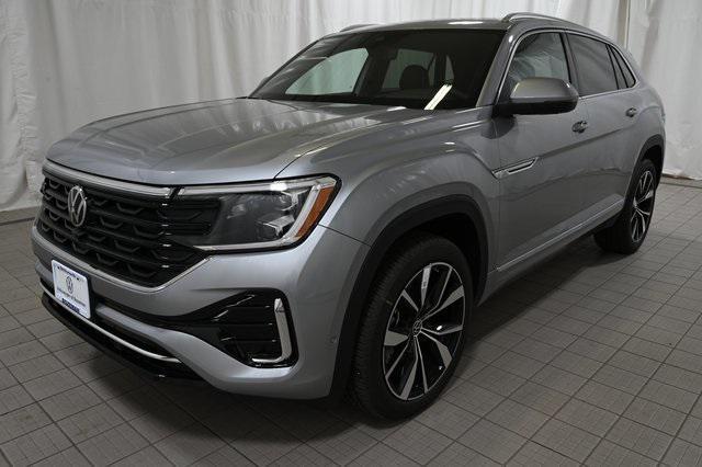 new 2026 Volkswagen Atlas Cross Sport car, priced at $54,101